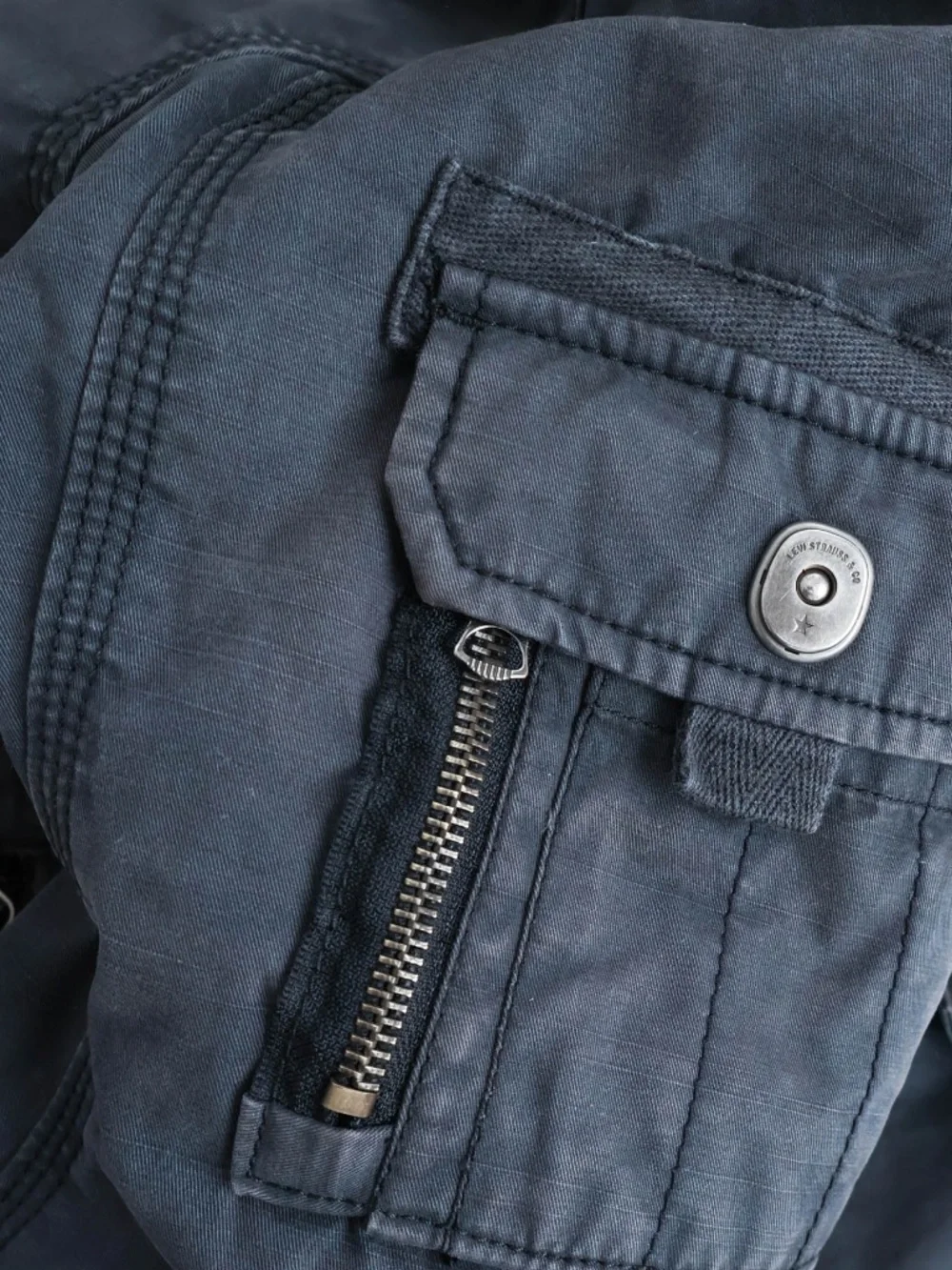 Rare Vintage Y2K Levi's Heavyweight Parka Naturally Sun Fading And Distressing - Picture 7 of 11